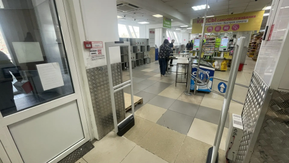 Гипермаркет Абсолют, г. Иркутск, ул. Розы Люксембург 215В - проход 160 см