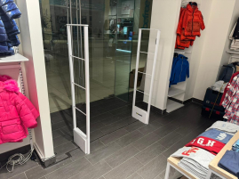 Магазин Original Marines, г. Сочи, ТРЦ МореМолл - проход 180 см