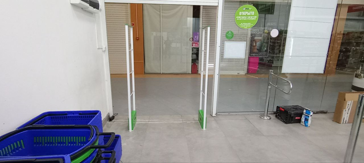 Магазин Fix Price, г. Астрахань, ТРК Dexter - проход 160 см1