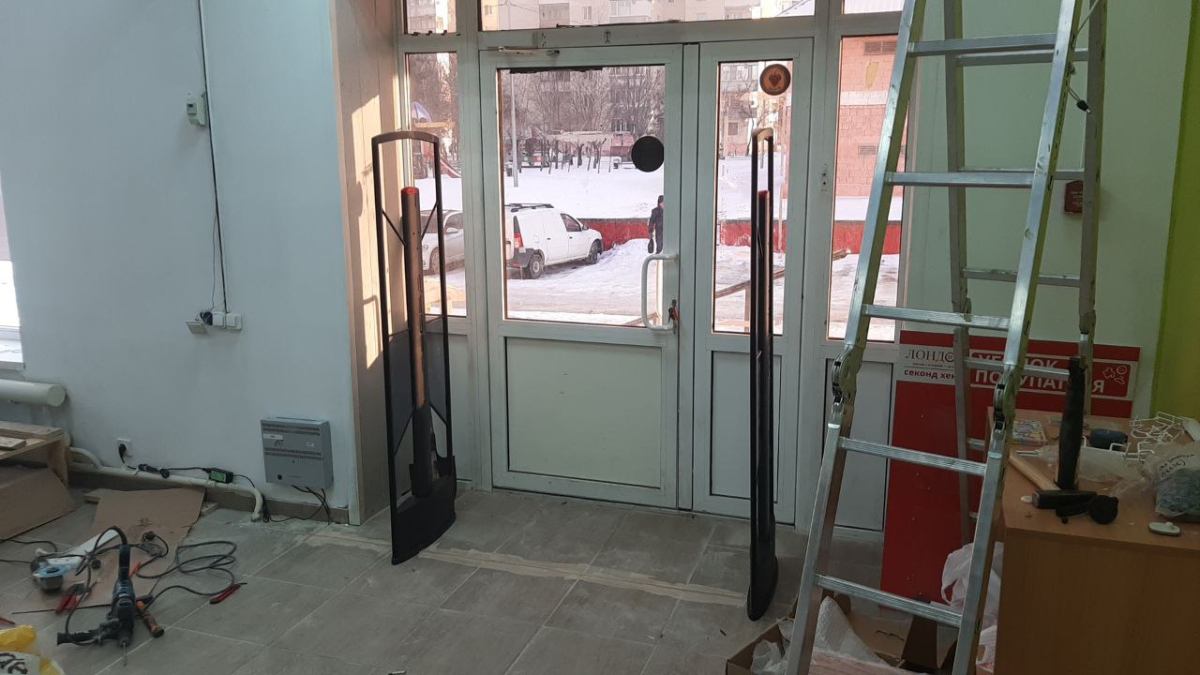 Секонд-хенд Лондон, г. Белгород, ул. Щорса 54 - проход 140 см2