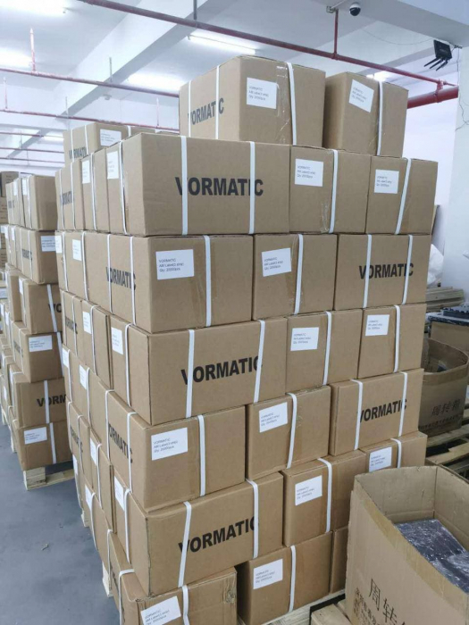 Упаковка товаров VORMATIC и доставка морским контейнером в Россию1
