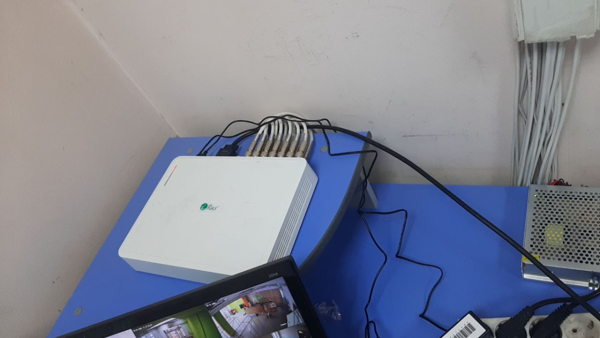 Секонд-хенд Лондон, г. Белгород, ул. Щорса 54 - проход 140 см6