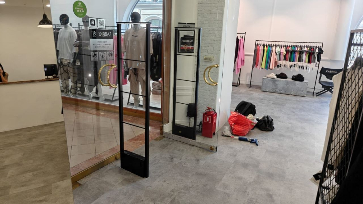 Магазин Fabric13, г. Москва, ТЦ Наутилус - проход 180 см3