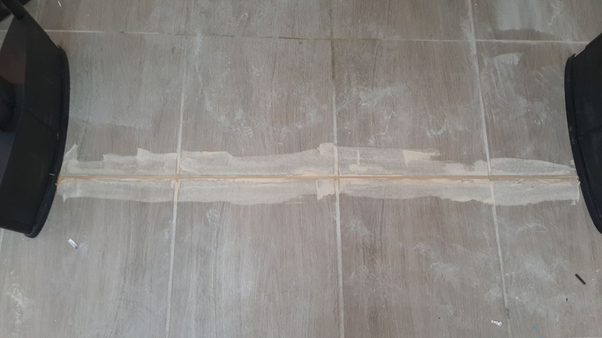 Секонд-хенд Лондон, г. Белгород, ул. Щорса 54 - проход 140 см4