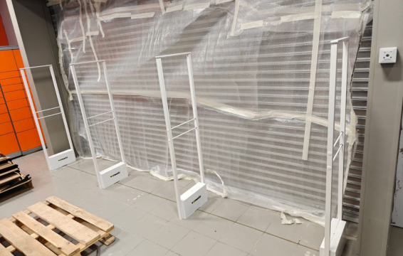 Магазин DNS, г. Москва, ТЦ Домодедовский - проход 450 см