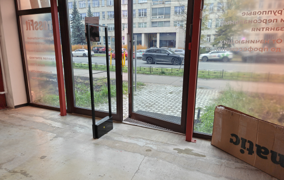 Фитнес клуб RedTower CrossFit, г. Санкт-Петербург, ул. Газовая 10Н - проход 2 метра