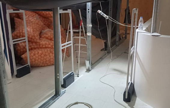 Москвариум, г. Москва - 2 прохода с разной шириной