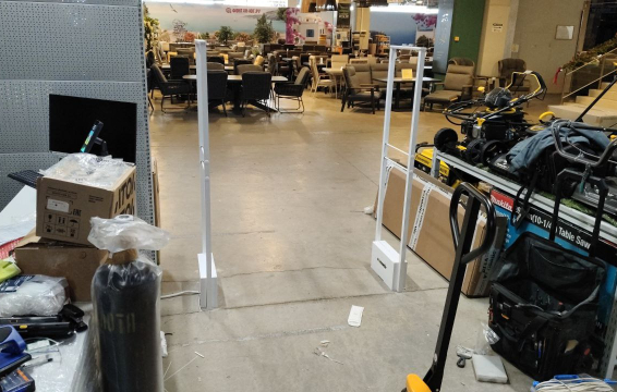 Магазин Кубань Инструмент, Ростовская область, г. Аксай, Аксайский проспект 21, ТЦ Мир ремонта - проход 180 см