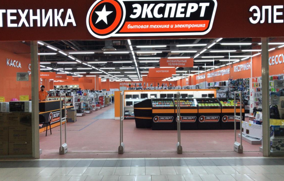 Магазин Эксперт, г. Иркутск, ТРЦ Jam Mолл - проход 530 см