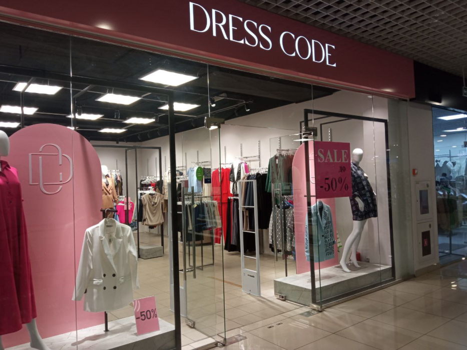 Магазин Dress Code, г. Оренбург, ТРЦ Кит - проход 160 см2